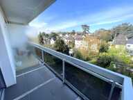 SUPERBE APPARTEMENT 2 PIECES - RUE DE PORTILLON - SAINT CYR SUR — photo 4