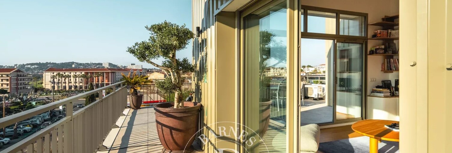 Appartement 4 Pièces 100 m² à vendre à Marseille 8 (13008)