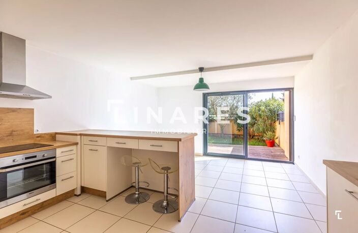 LA GRANETTE  - Maison T3 de 63m2 - Parkings - Cave - 13090 — photo 5