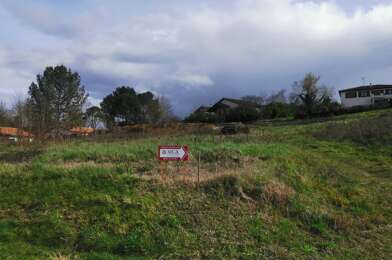 Terrain  79800 €