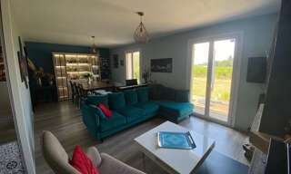 Maison 5 Pièces 104 m² à louer à La Lande-de-Fronsac (33240)