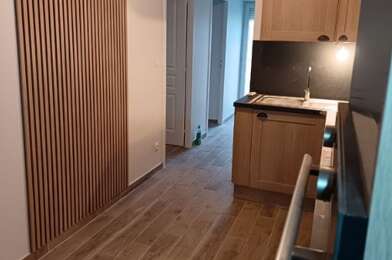 Maison 3 pièces 810 €
