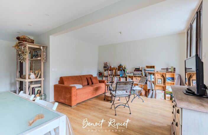 Appartement T3 rénové avec balcon, loggia et vue dégagée sur — photo 5