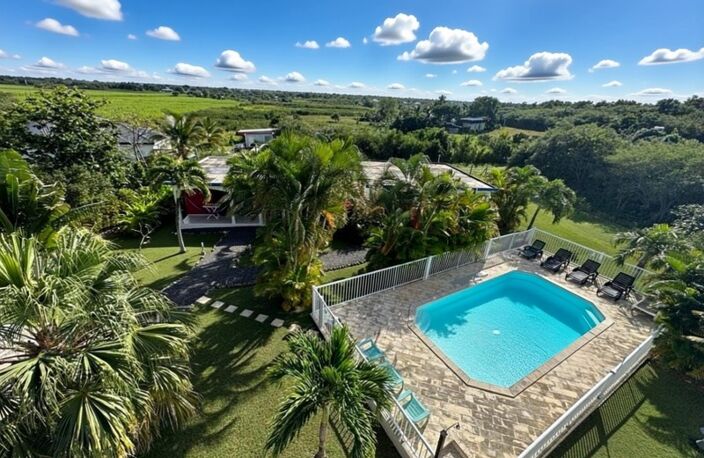 3 villas ou Gites à vendre à ANSE BERTRAND (971),piscine, 2000M2 terrain, proches plages — photo 2