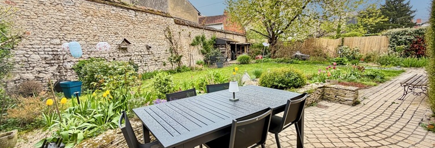 Maison 5 Pièces 146 m² à vendre à Orléans (45100)