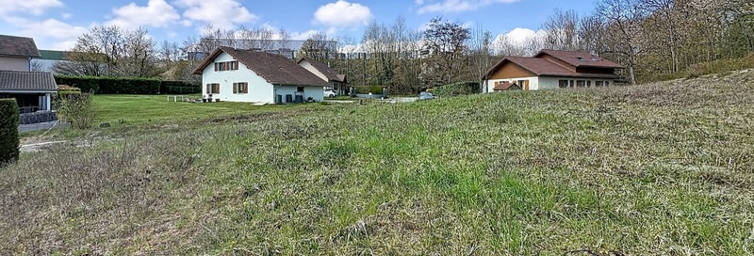 Terrain  660 m² à vendre à La Roche-sur-Foron (74800)