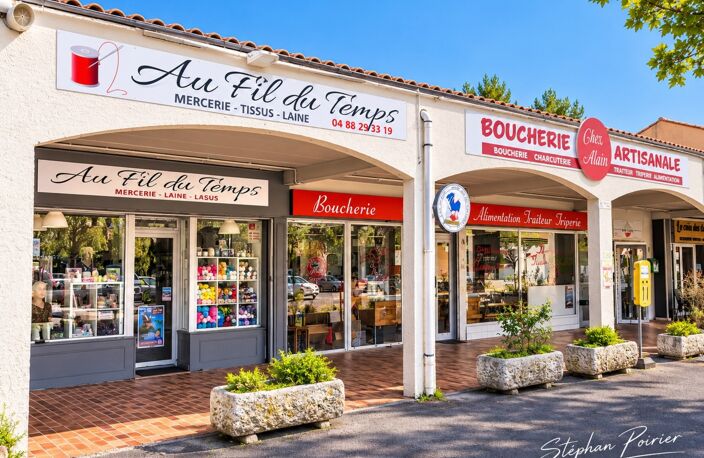 COUDOUX CENTRE 50 m² – FONDS DE COMMERCE 29 000 € – LOYER 580 € – DROIT AU BAIL POSSIBLE — photo 2
