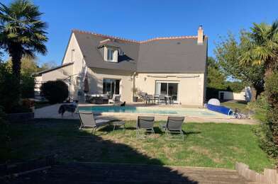 Maison 5 pièces 399990 €