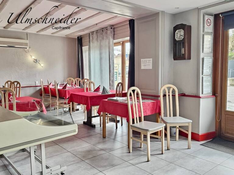 A vendre murs et fonds de commerce , logement de fonction, auberge restaurant, bar tabac, FDJ à SERRIERES EN CHAUTAGNE (73) — photo 1