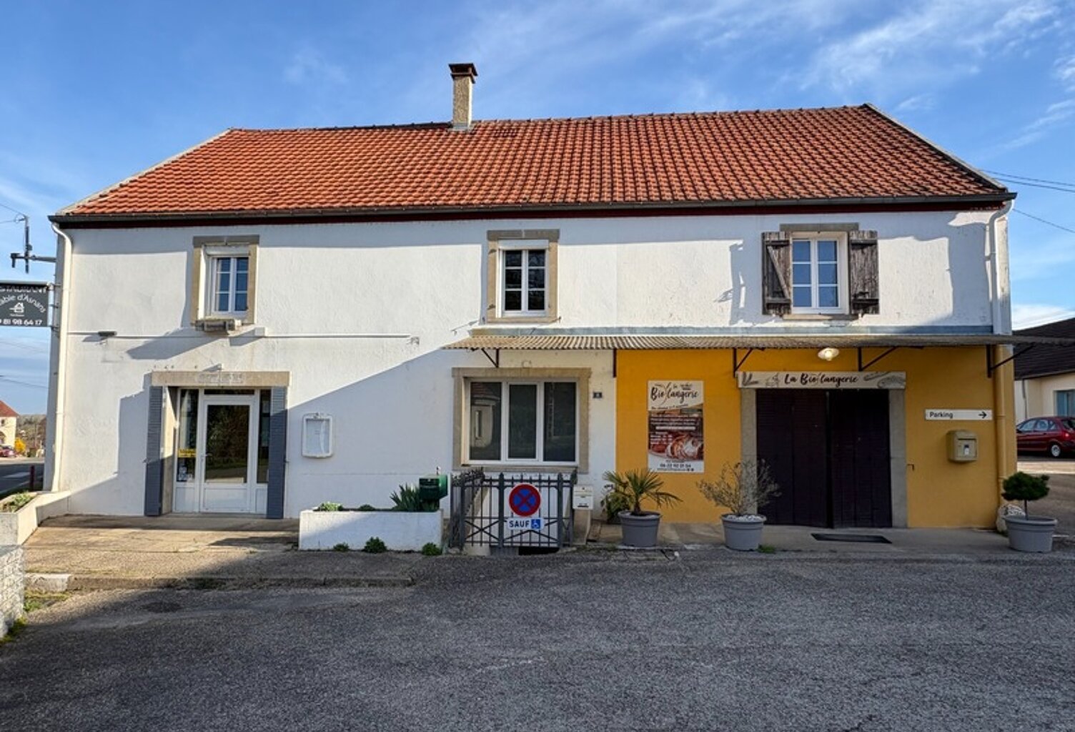 Immeuble de rapport à vendre ASNANS BEAUVOISIN (39) — photo 1