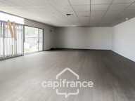 Entrepôt/bureau à vendre de 392 m² (71) — photo 3