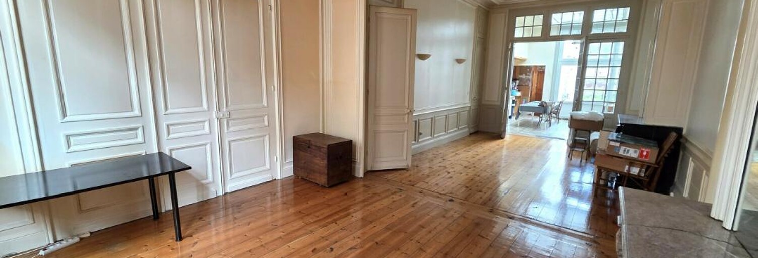 Maison 8 Pièces 240 m² à vendre à Tourcoing (59200)
