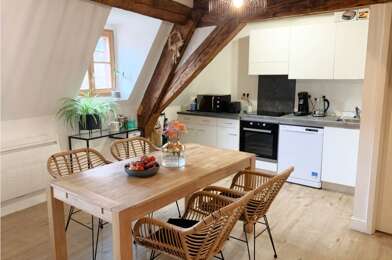 Appartement 2 pièces 673 €