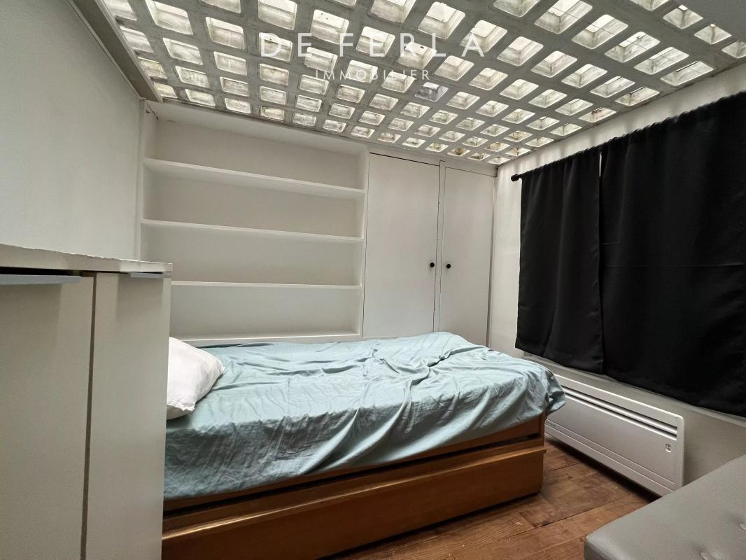 Miniature 4