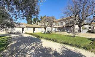 Maison 8 Pièces 208 m² à vendre à Châteauneuf-de-Gadagne (84470)