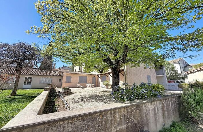 Maison À Vendre, Châteauneuf-de-Gadagne, 208 m², 2 logements, combles aménageables, Terrain 960 m² — photo 4
