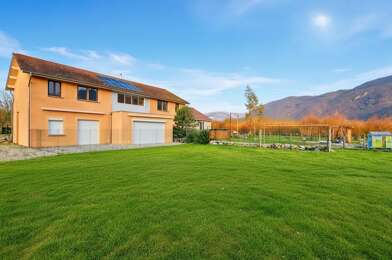 Maison 5 pièces 399000 €