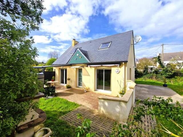 Maison de 65 m² - 4 pièces - Primelin — photo du bien