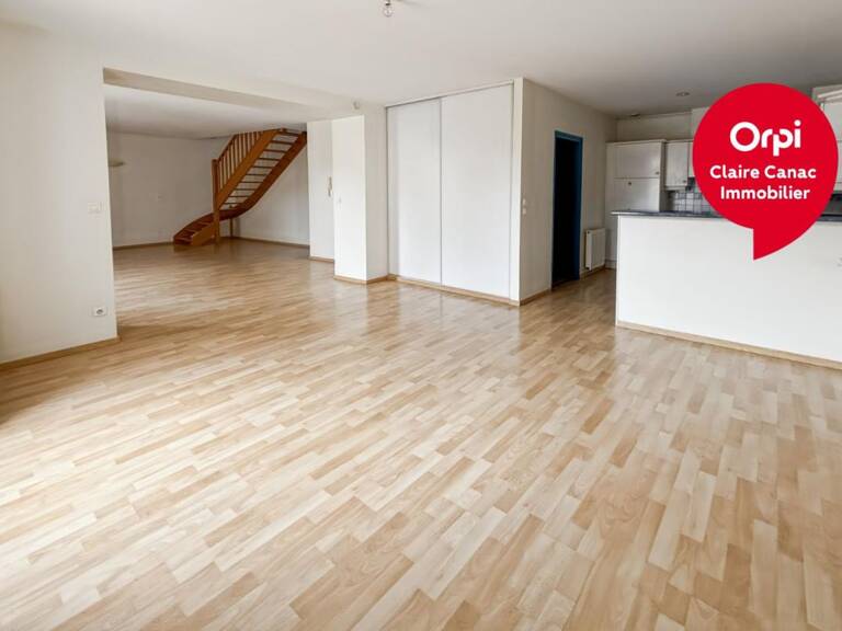 Appartement À Louer — photo 1