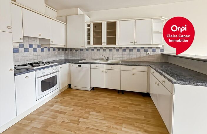 Appartement À Louer — photo 4