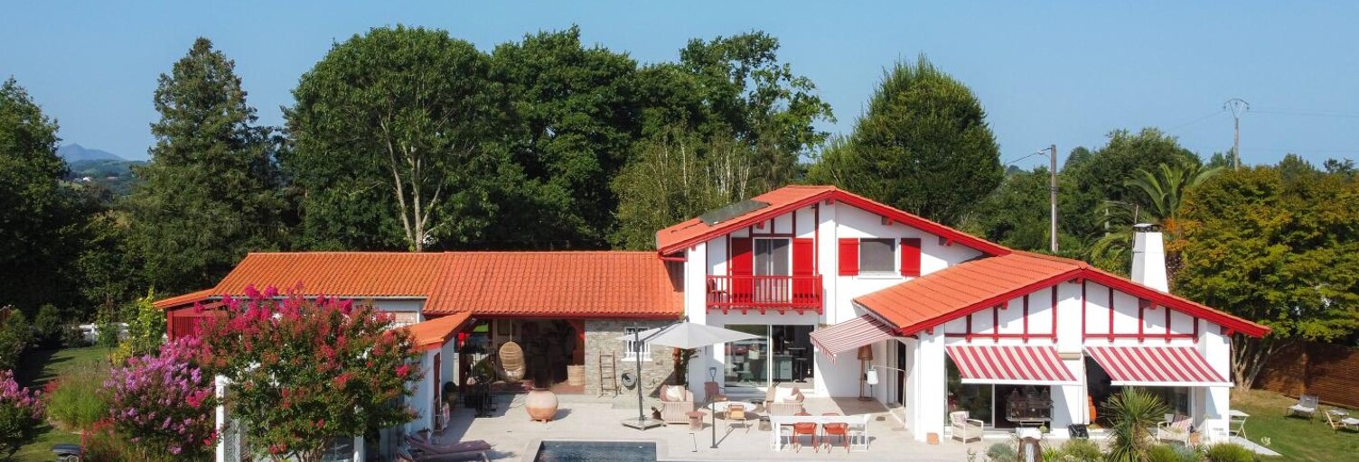 Maison 7 Pièces 191 m² à vendre à Espelette (64250)