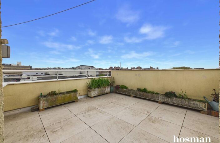 Duplex T4 beau potentiel - Vue dégagée avec terrasse - Rue Jean Jacques Rousseau, Ivry-sur-Seine — photo 2