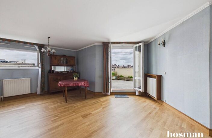 Duplex T4 beau potentiel - Vue dégagée avec terrasse - Rue Jean Jacques Rousseau, Ivry-sur-Seine — photo 4