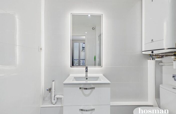 Studio rénové 1 pièce de 25 m², Rue Labat - Paris 18ème - Lumineux au 2ème étage — photo 3