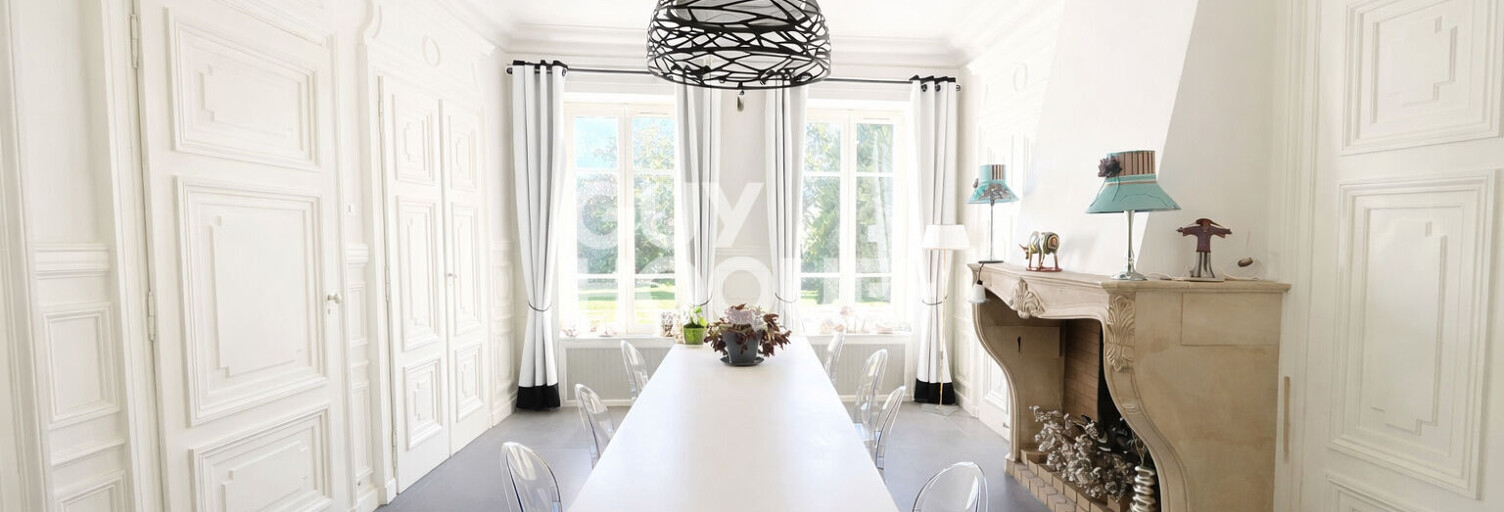 Maison 9 Pièces 303 m² à vendre à Neyron (01700)