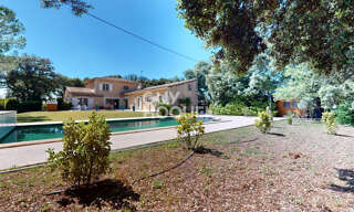 Maison 6 Pièces 235 m² à vendre à Carpentras (84200)