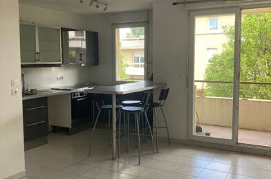 Appartement 3 pièces 925 €
