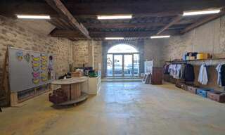 Commerce  300 m² à vendre à Pézenas (34120)