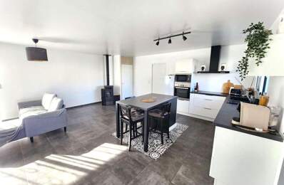 Bourg, plain-pied récent, 4 chambres, garage et jardin clos — photo du bien