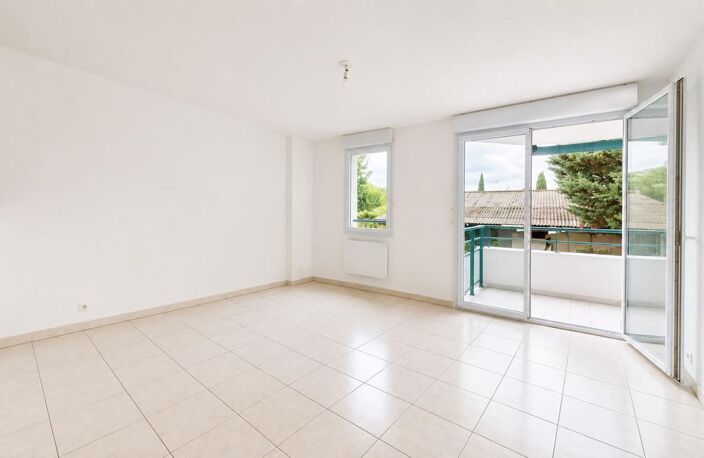 T3 lumineux avec terrasse et 2 parkings, au calme absolu – Castelginest — photo 2