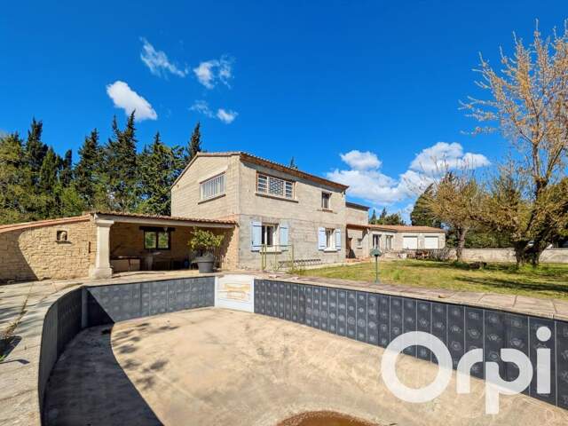 Maison À Vendre à Sarrians — photo du bien