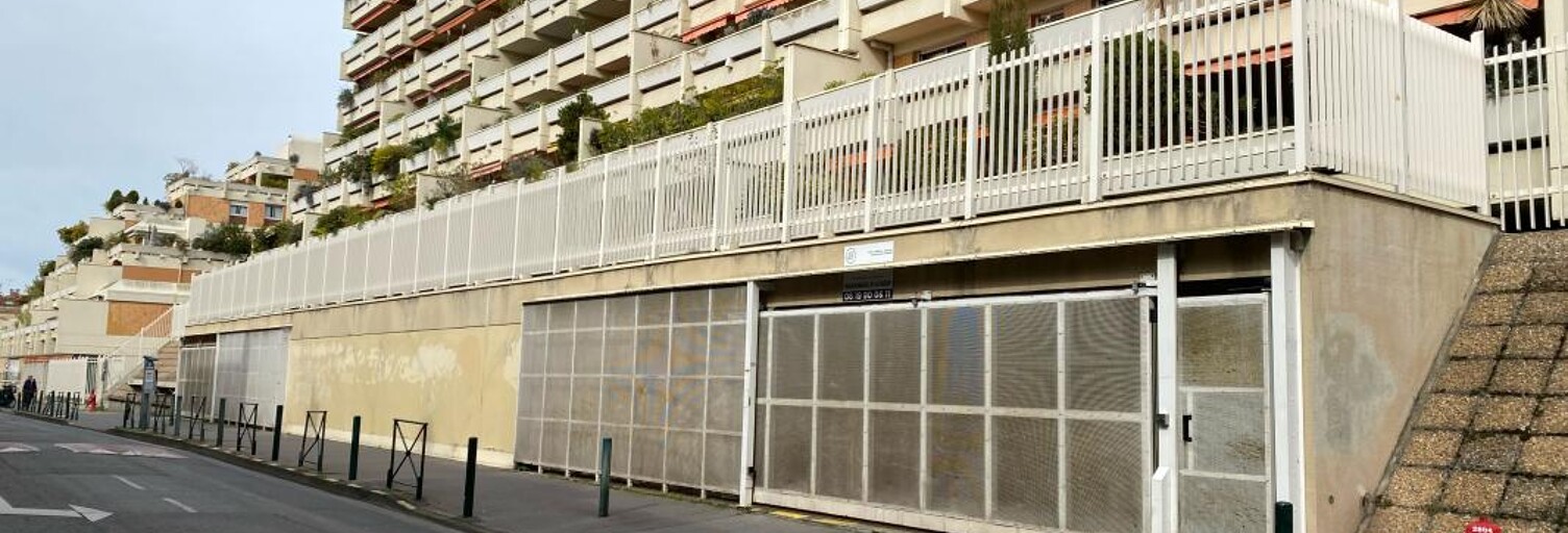 Garage   m² à louer à Toulouse (31000)