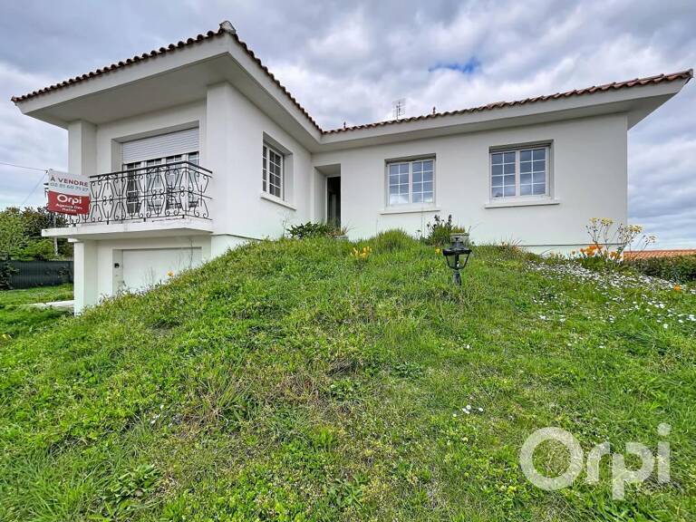 Maison À Vendre — photo 1