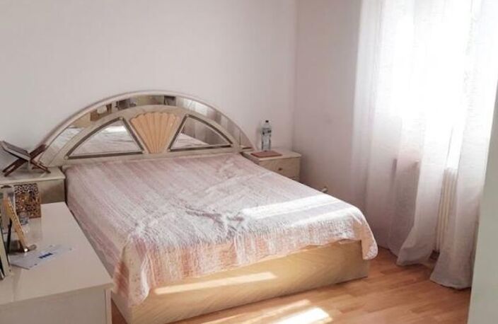 A vendre - Ensemble immobilier à fort potentiel ? Quartier Pavillonnaire Calme & Revenu Locatif (15 min Max des Commodités) — photo 5