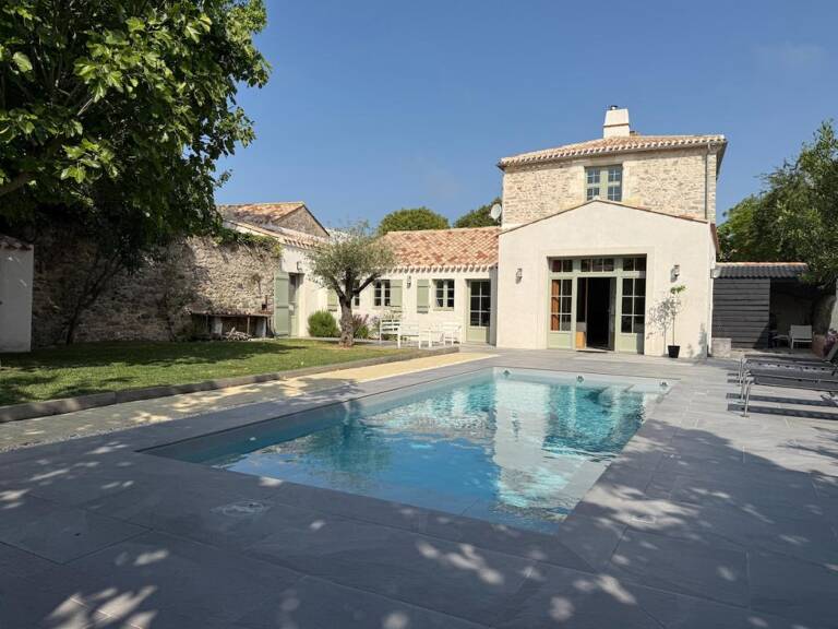 Maison avec piscine Noirmoutier hyper centre 150 m2 — photo 1