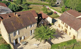 Maison 30 Pièces 650 m² à vendre à Marquay (24620)