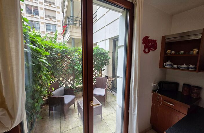 Appartement 3 pièces Rez-de-jardin  Paris 15e Quartier Beaugrenelle — photo 5