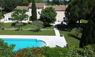 Maison 11 Pièces 312 m² à vendre à Monteux (84170)