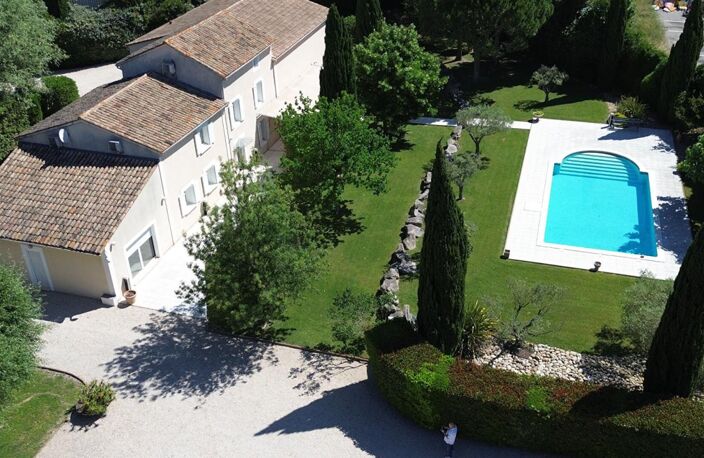 MONTEUX: Mas plein de soleil proche de tout — photo 2