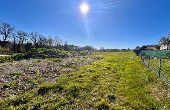 Terrains à bâtir, viabilisés et raccordés au T à E sur les hauteurs de Trélissac 24750 — photo 2