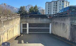 Garage   m² à louer à La Ravoire (73490)