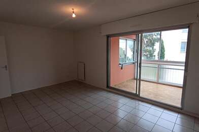 Appartement 3 pièces 755 €