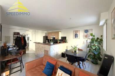 Appartement 2 pièces 890 €