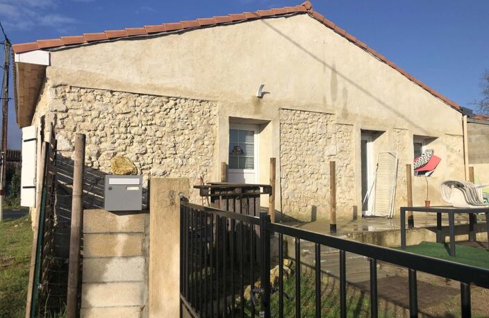 MAISON EN PIERRE 76 m2 A QUEYRAC , MITOYENNE RENOVEE AVEC — photo 2