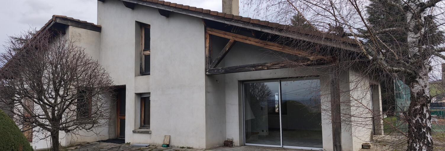 Maison 5 Pièces 150 m² à vendre à Le Chambon-Feugerolles (42500)