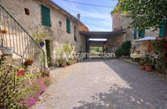 Ancien corps de ferme - Charme et potentiel — photo 3